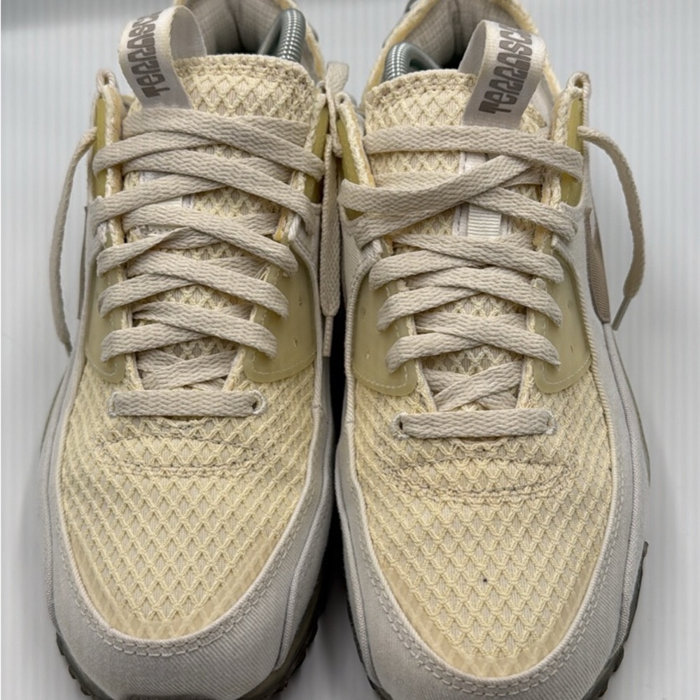 Nike Cream Athletic Shoes